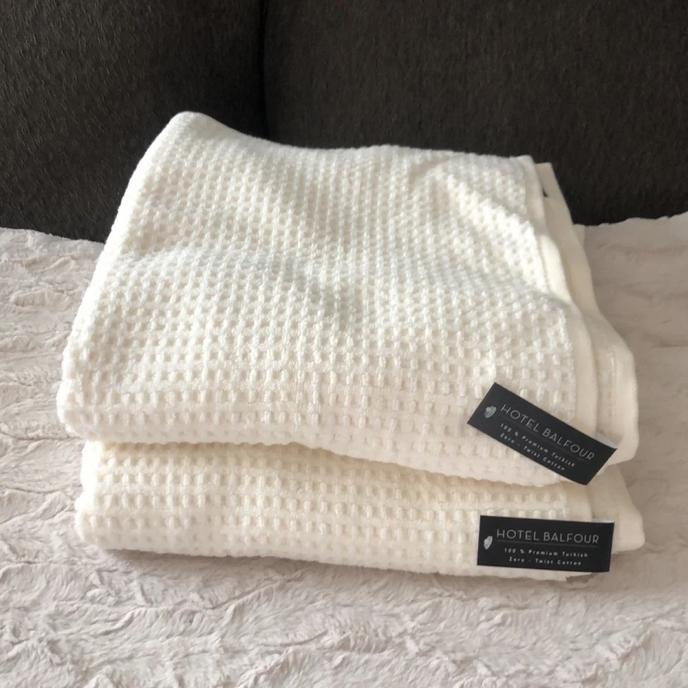 Hotel Balfour Ivory Waffle Bath Towels - Set of 2